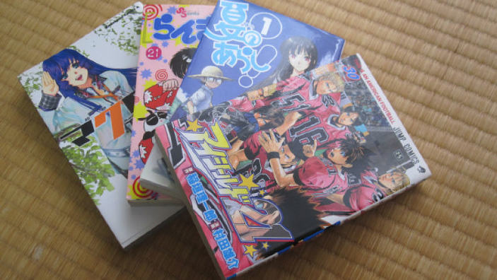 Shogakukan testa la vendita dei manga non sigillati nella plastica