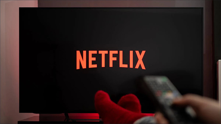 Netflix: la condivisione dell'account sarà a pagamento dal 2023 #Agoraclick194