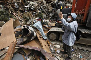 Terremoto Giappone - Continuano i lavori