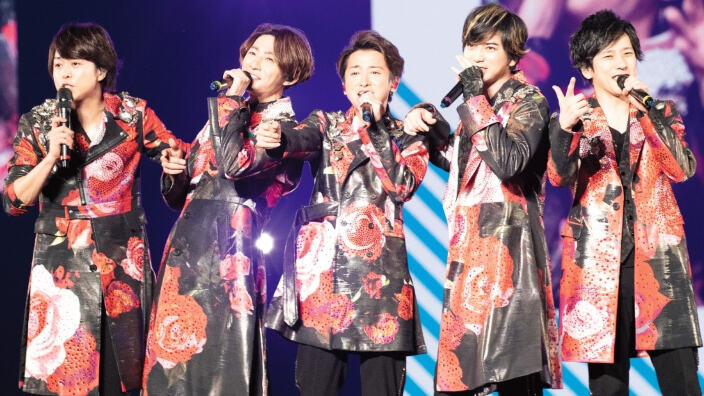 Il gruppo j-pop ARASHI annuncia l'ultimo tour nel 2026, a coronare una carriera leggendaria Il gruppo j-pop ARASHI annuncia l'ultimo tour nel 2026, a coronare una carriera leggendaria