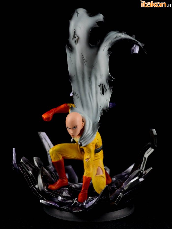 saitama-xtra-one-punch-man-tsume-1.jpg